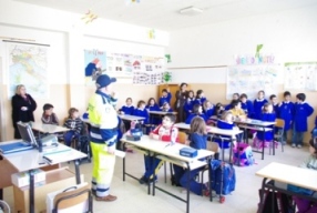 Corso di evacuazione Scuola Elementare Acquarica Protezione Civile "LA FONTANA"